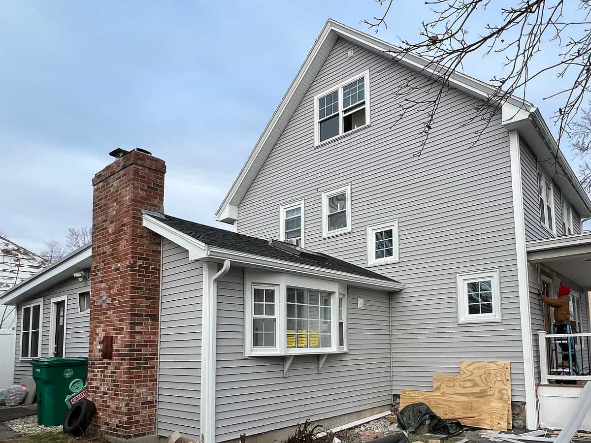Seamless Gutters of 5” & 6”
